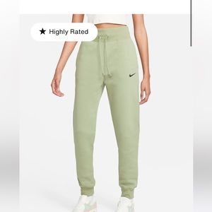 Nike, High rise fleece joggers, size small, lavender